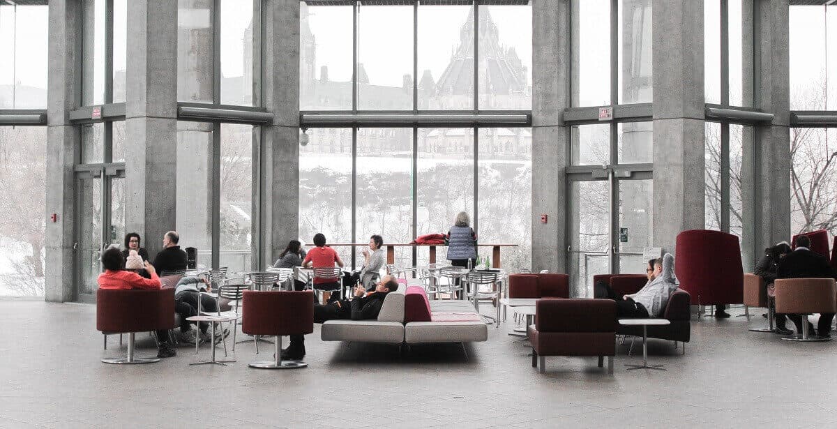 How Can Hotel Executives Foster a Successful Technology Partnership?