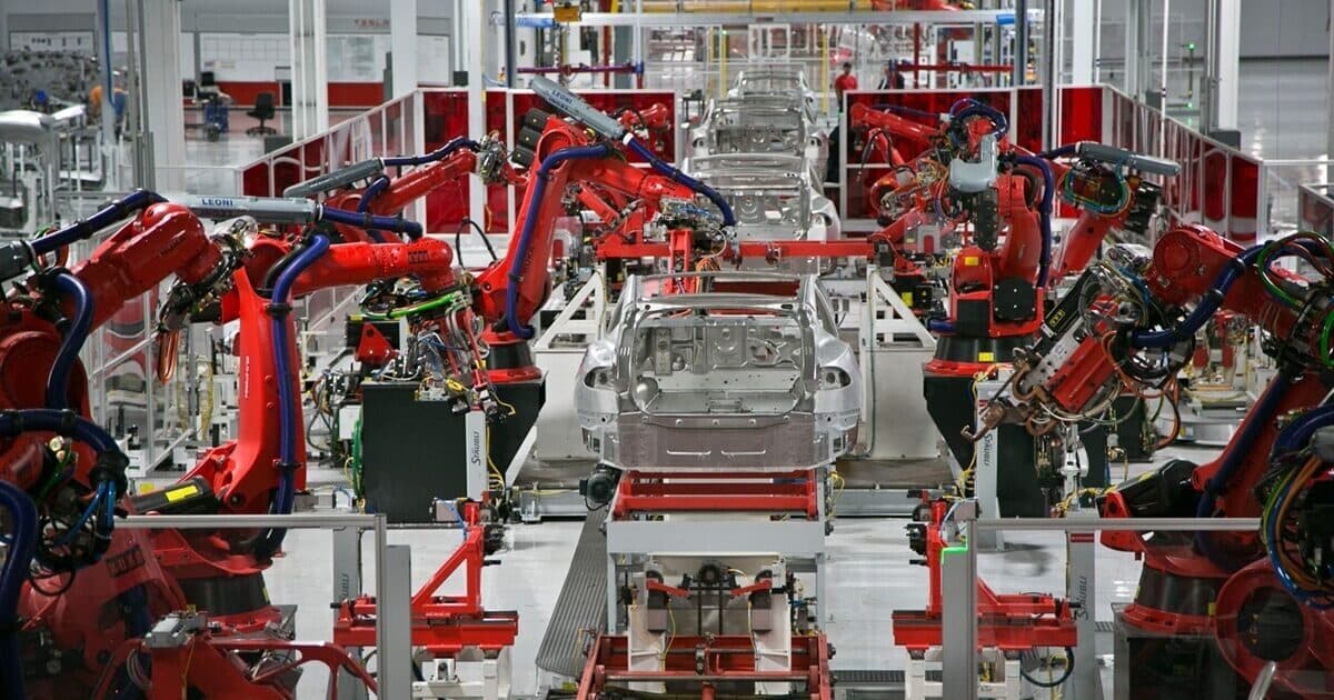 Data Analytics for Manufacturing: the Tesla’s Case Study (Part 1)